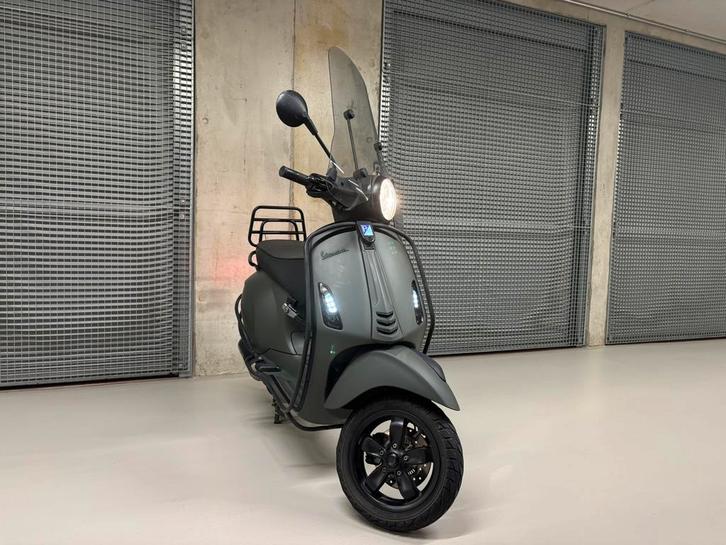 Vespa Primavera 125cc, Vélos & Vélomoteurs, Scooters | Vespa, Comme neuf, Autres modèles, Enlèvement