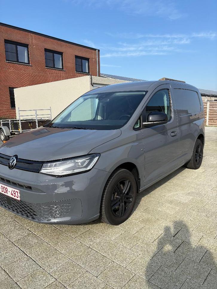 Vw caddy cargo 2023 automatic full options,slechts 27Dkm !!, Auto's, Volkswagen, Particulier, Caddy Combi, ABS, Achteruitrijcamera
