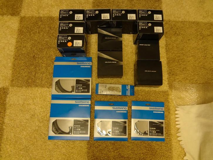 Nieuw Dura Ace 9000 en of 9100 bladen en cassette s, Sports & Fitness, Cyclisme, Neuf, Autres types, Enlèvement ou Envoi