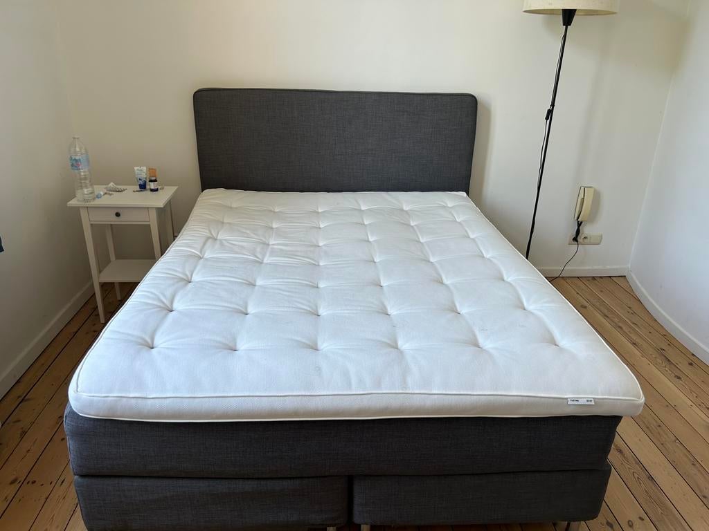 Lit IKea DUNVIK BJ10SS lit/som 160x200 VALEVÅG f/TUSTNA gf, Gris, Comme neuf, Enlèvement, 200 cm