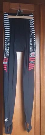 Wielerbroek/ fietsbroek maat S, Enlèvement ou Envoi, Comme neuf, Vêtements