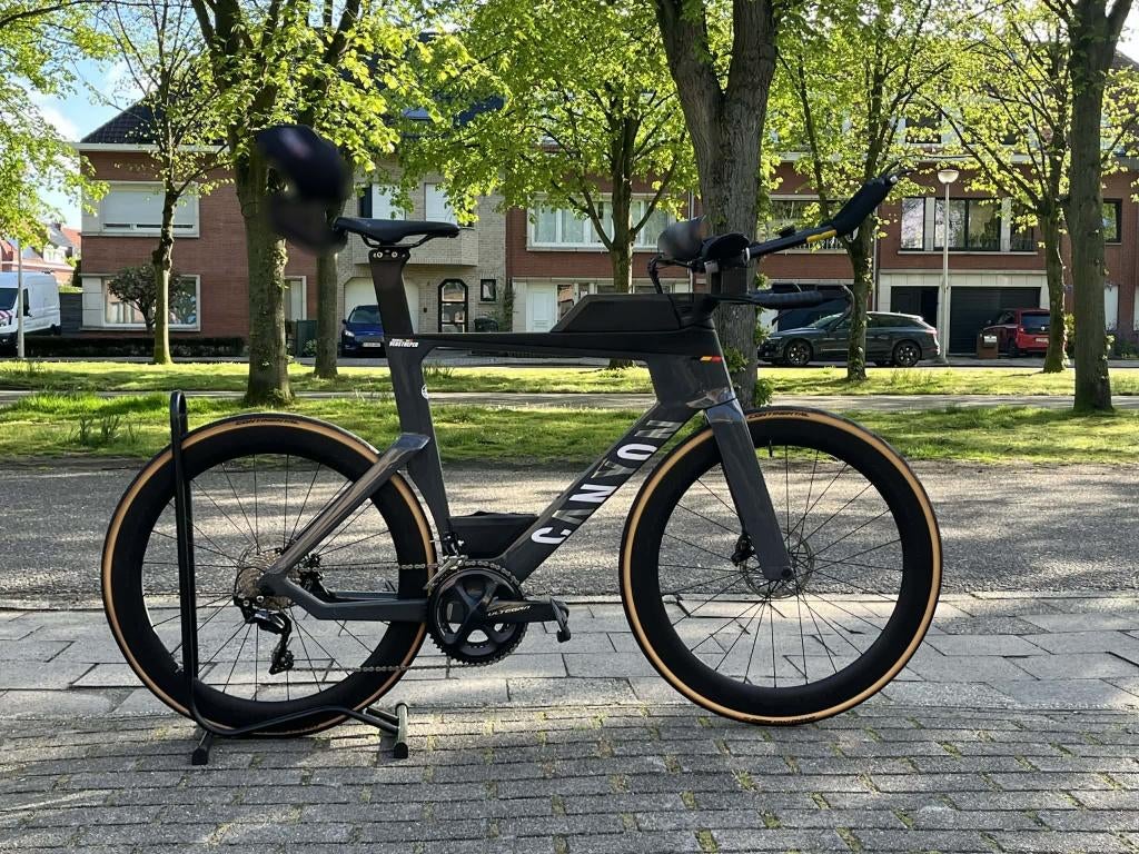 Canyon Speedmax CF 7 (2024) – maat L + vermogensmeter, 28 inch, Carbon, Heren, Zo goed als nieuw