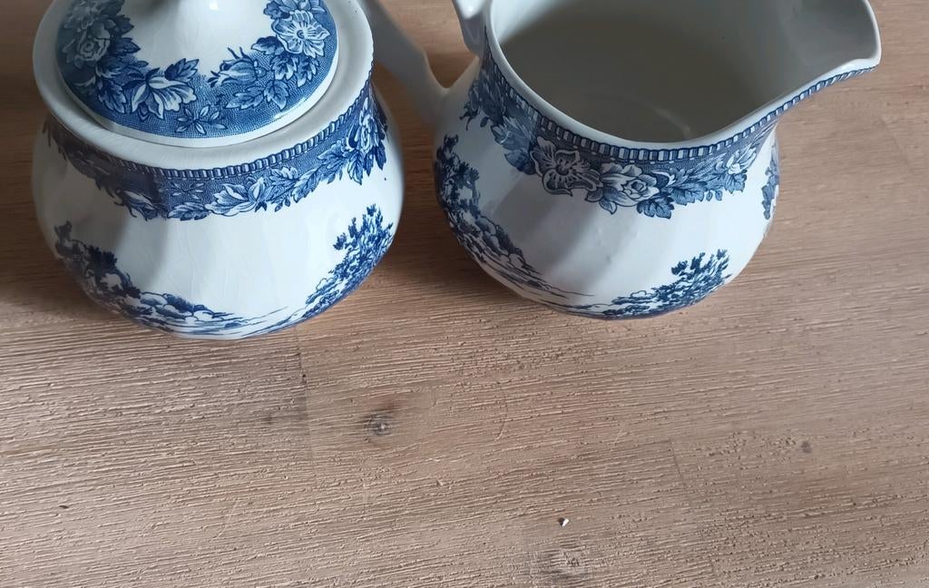 Melk en suikerpot, Ophalen