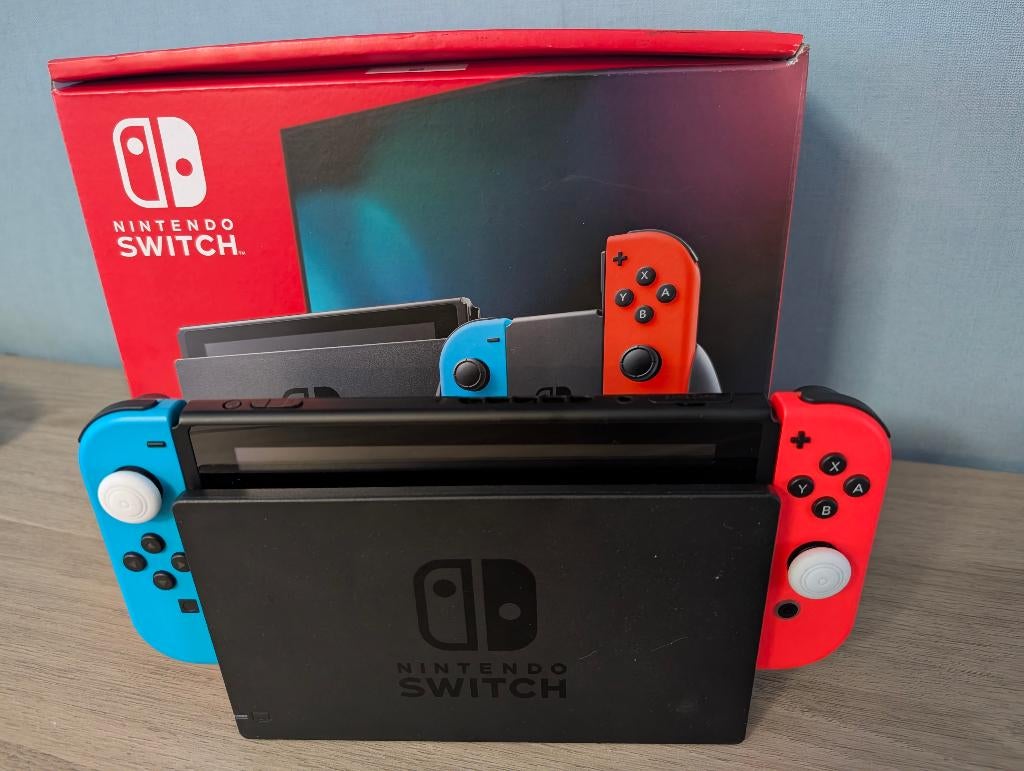 Nintendo switch, Games en Spelcomputers, Ophalen of Verzenden, Zo goed als nieuw, Switch 2019 Upgrade