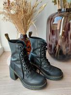 Dr. Martens Chesney Sendal 8 eye black, Kleding | Dames, Schoenen, Zwart, Lage of Enkellaarzen, Ophalen of Verzenden, Dr. Martens