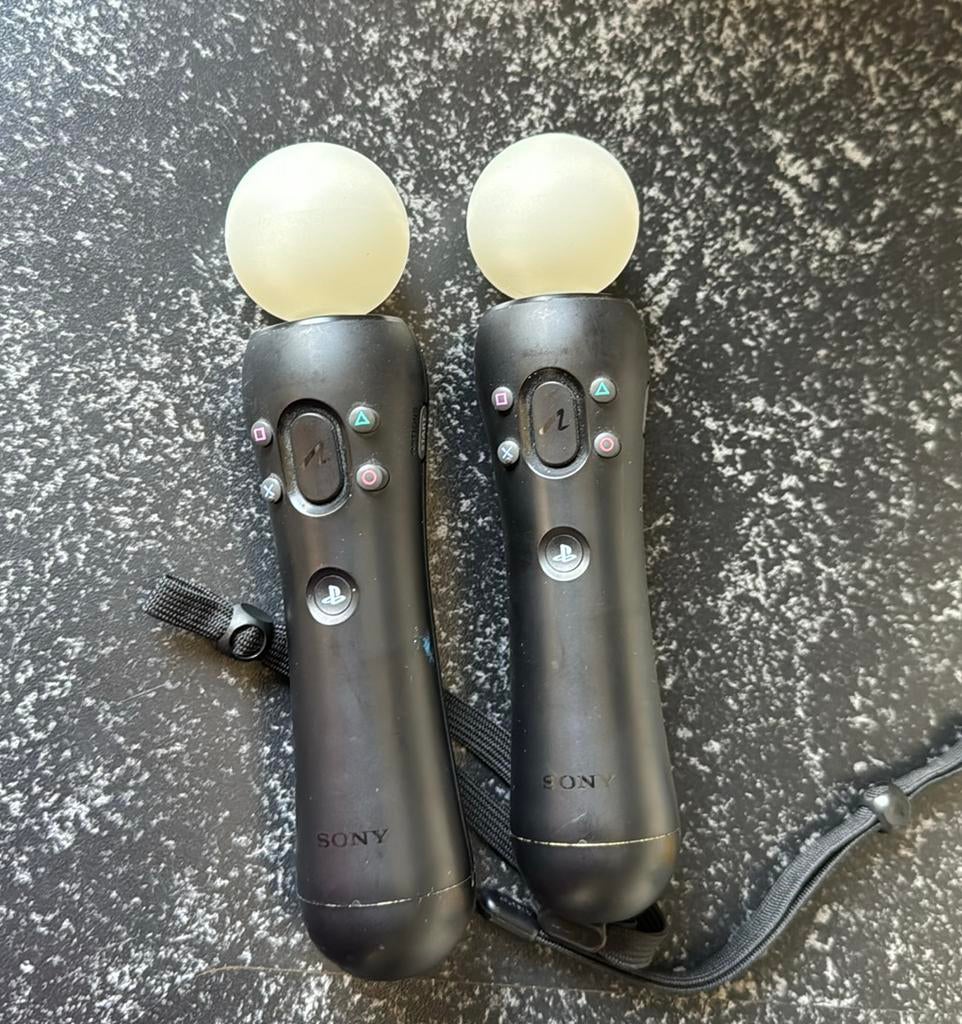 2x PlayStation Move controllers – PS4 / PS VR, Games en Spelcomputers, Ophalen, Zo goed als nieuw