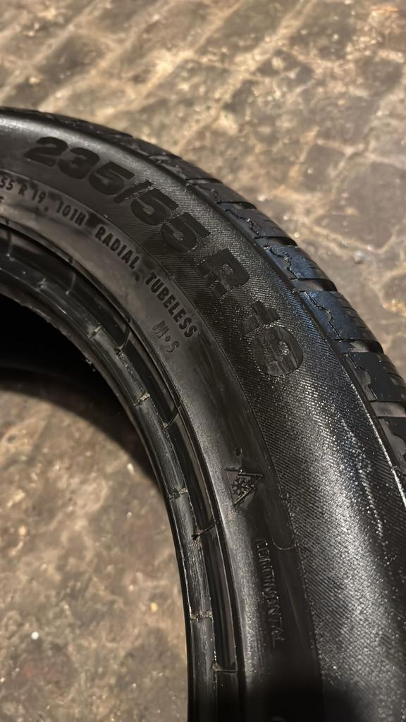 4 pneux d’hiver 235/55/19, Ophalen, Zo goed als nieuw