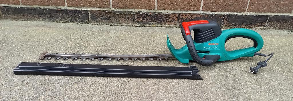 Taille-Haie Bosch AHS 6000 PRO-T, Tuin en Terras, Heggenscharen, Gebruikt, Elektrisch, Ophalen