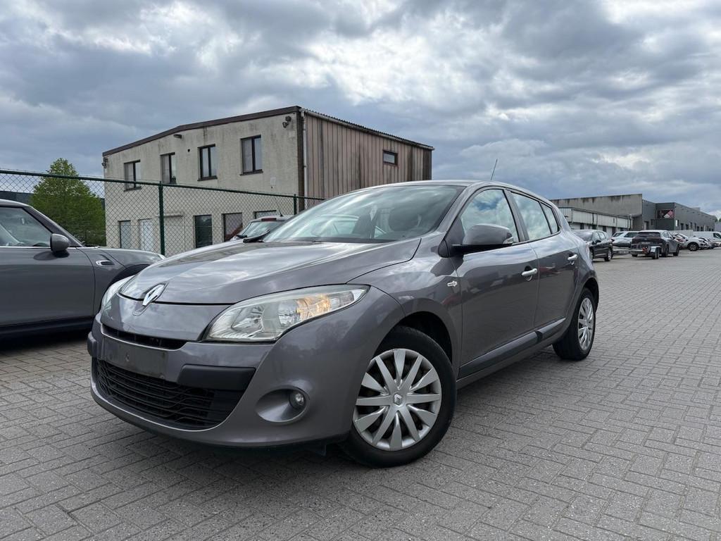 Renault Megane 1.5 dCi TomTom Tres proper / heel proper, Auto's, Gebruikt, 4 cilinders, Bedrijf, 66 kW