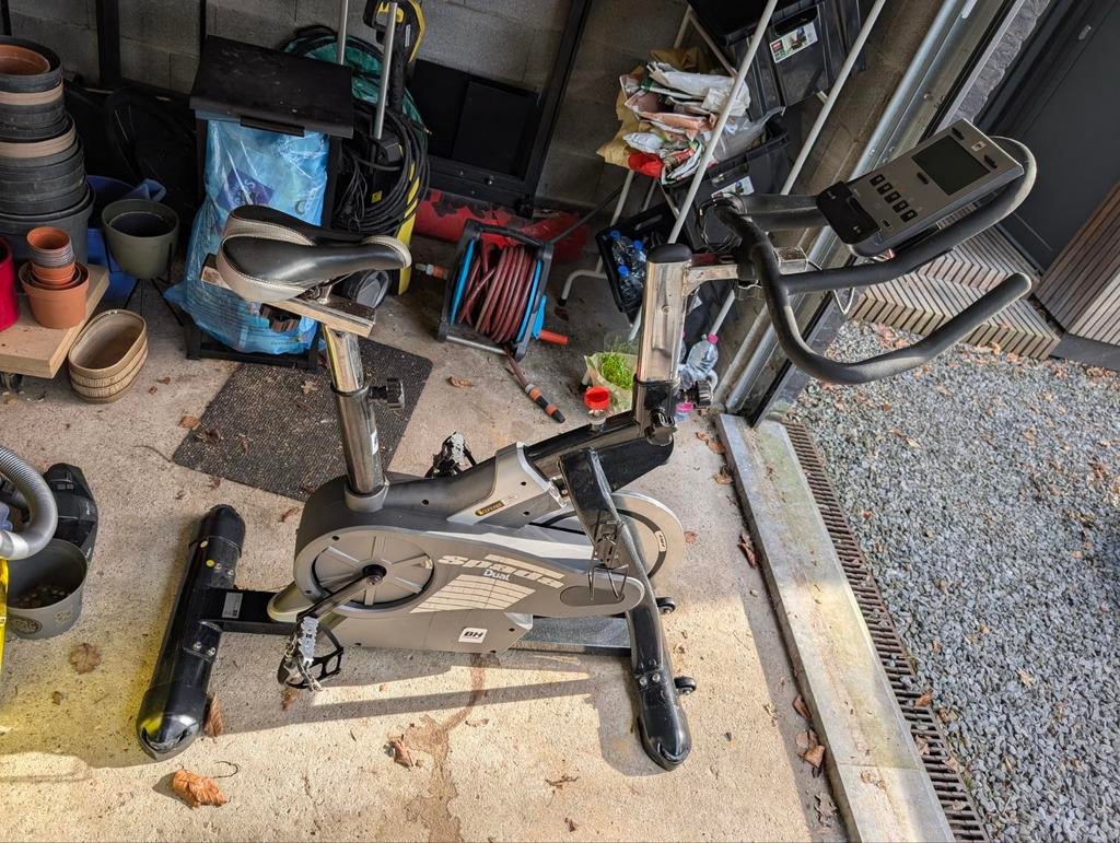 Vélo intérieur spinning BH SPADA DUAL, Vélos & Vélomoteurs, Enlèvement, Utilisé