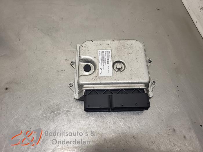 Computer Motormanagement van een Fiat Doblo, Auto-onderdelen, Elektronica en Kabels, Fiat, Gebruikt, 3 maanden garantie, Ophalen of Verzenden