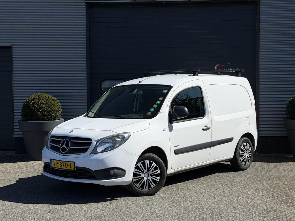 Mercedes-Benz Citan 109 CDI BlueEFFICIENCY, Autos, Camionnettes & Utilitaires, Euro 5, Achat, 90 ch, Entreprise
