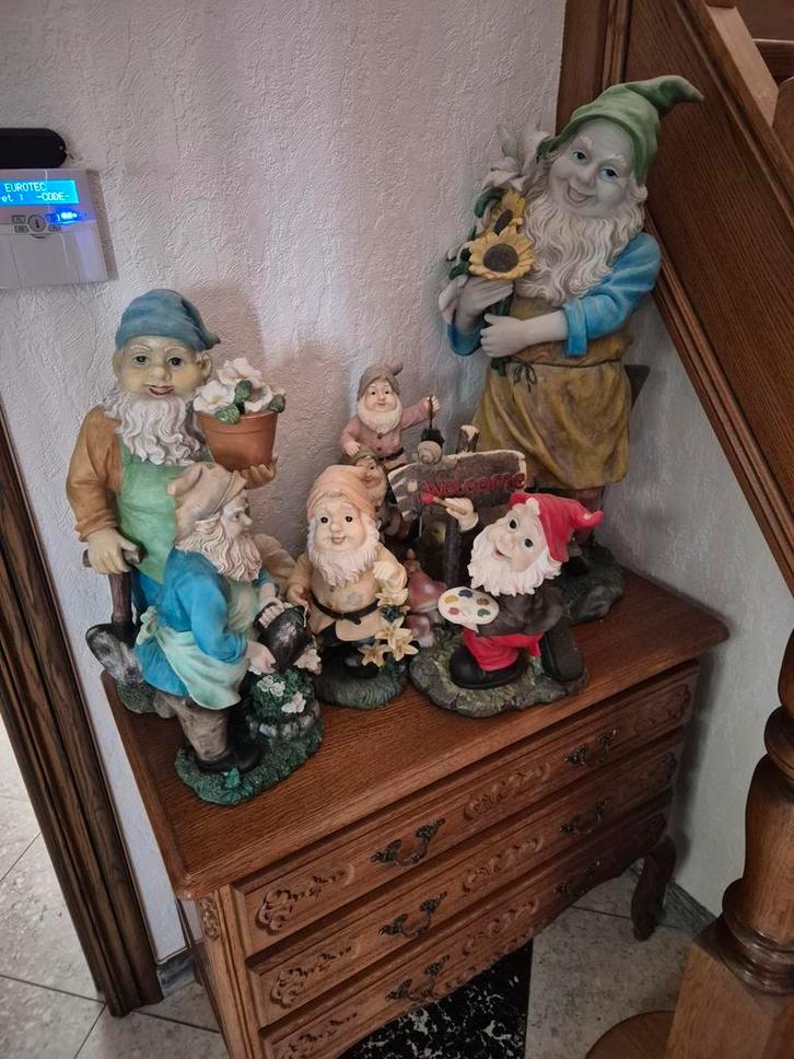Lot de 6 figurines de nains de jardin, Huis en Inrichting, Woonaccessoires | Zuilen en Pilaren, Ophalen