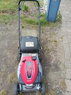 Goed wekende grasmachine, Enlèvement