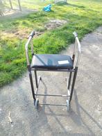 Déambulateur 2 roues quasi neuf