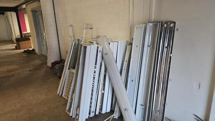 Partij TL armaturen / opbouw armaturen / sportschool verlich, Doe-het-zelf en Bouw, Metalen, Ophalen