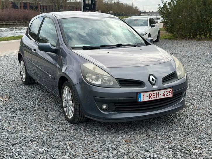 renault clio 2008 avec controle techniqeu, Autos, Renault, Particulier, Clio, Essence, Euro 4, Hatchback, 3 portes, Boîte manuelle