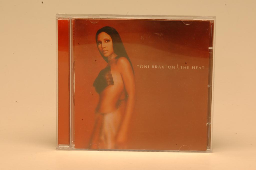 CD Toni Braxton "The Heat"., Cd's en Dvd's, Cd's | Overige Cd's, Ophalen of Verzenden, Zo goed als nieuw
