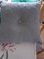 2 mooie grijze kussens nieuw, Ophalen of Verzenden, Nieuw, Grijs, Vierkant