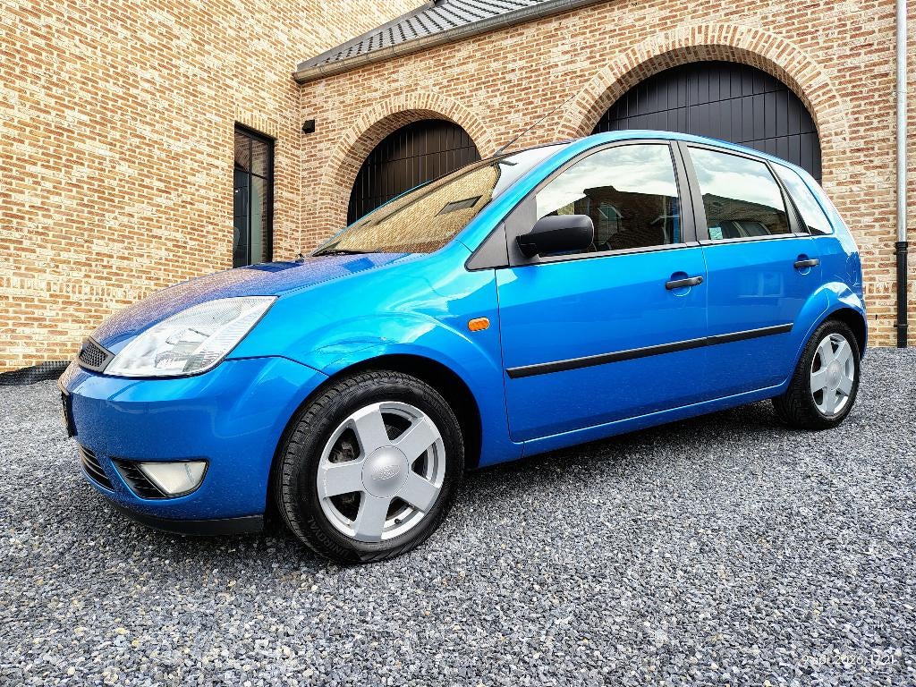 Ford Fiesta 1.4 TDCi, Autos, Ford, Particulier, Fiësta, Airbags, Air conditionné, Alarme, Verrouillage central, Rétroviseurs électriques