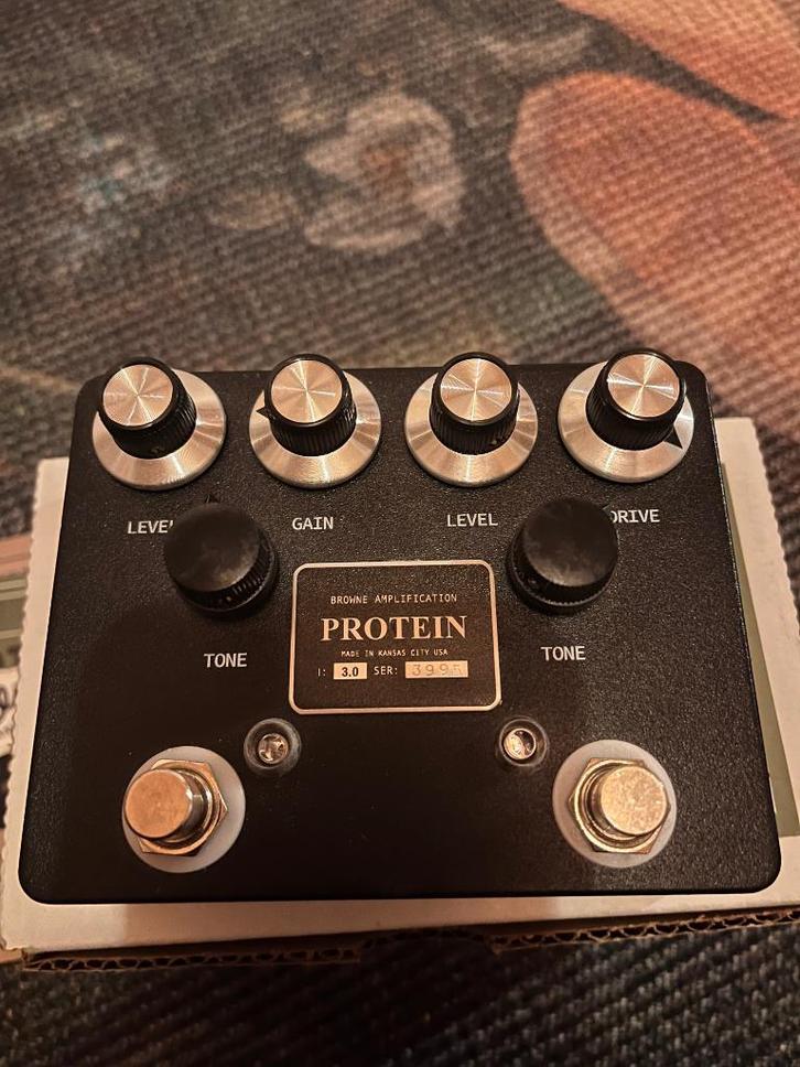 Brown protein dual overdrive, Muziek en Instrumenten, Effecten, Zo goed als nieuw, Distortion, Overdrive of Fuzz, Ophalen of Verzenden