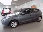 Hyundai i30 i30 1.4i Lounge, Autos, Argent ou Gris, Achat, Entreprise, Boîte manuelle
