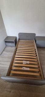 Eenpersoonsbed met nachttafel, Ophalen, 90 cm, Eenpersoons, Zo goed als nieuw