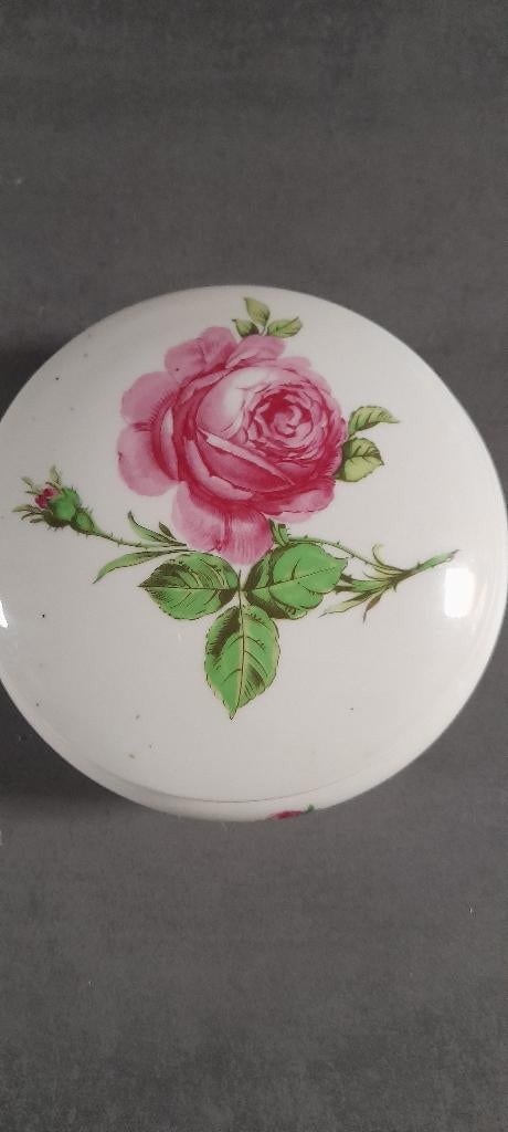 Boîte a bijoux porcelaine chauvigny, Antiquités & Art, Enlèvement