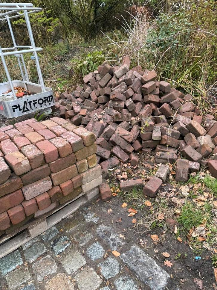 Gratis lot kleiklinkers 12-15 m2, Tuin en Terras, Tegels en Klinkers, Zo goed als nieuw, Ophalen