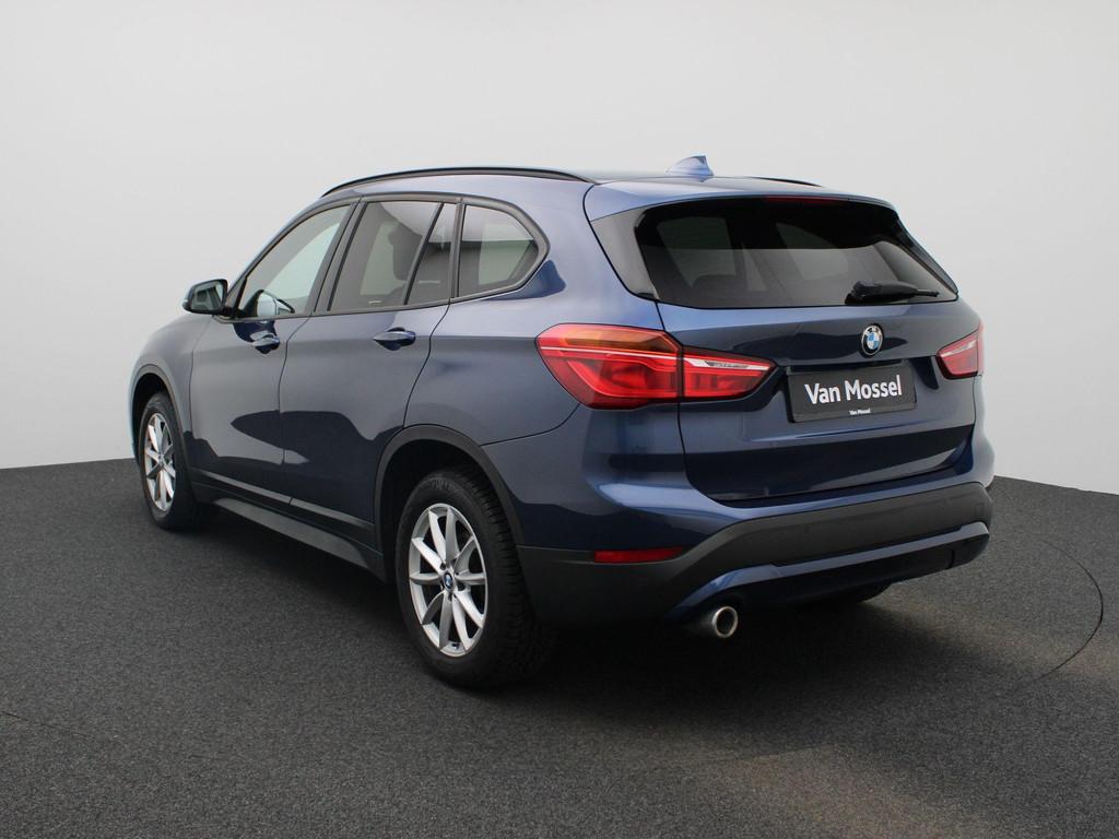 BMW X1 sDrive16d (85 kW) NAVI | CAMERA | ZETELVERWARMING, Auto's, BMW, Stof, Gebruikt, 3 cilinders, Te koop