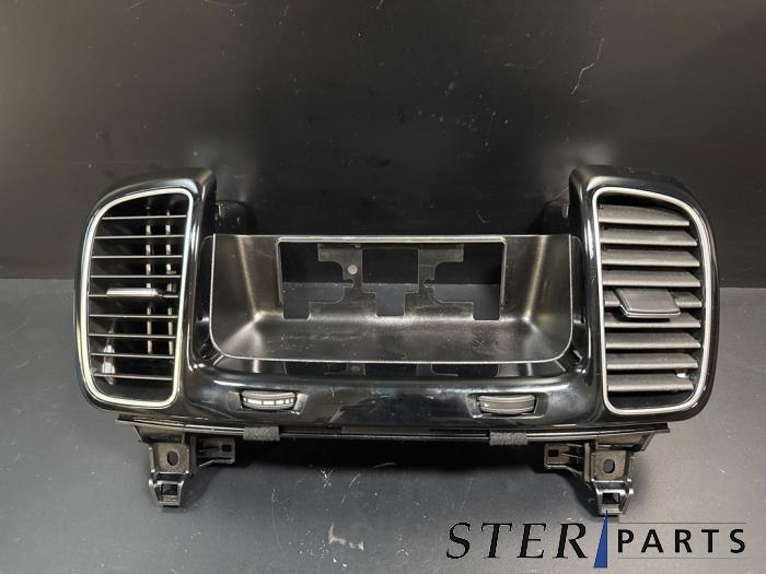 Grille aération tableau de bord d'un Mercedes ML-Klasse, Autos : Pièces & Accessoires, Tableau de bord & Interrupteurs, Mercedes-Benz