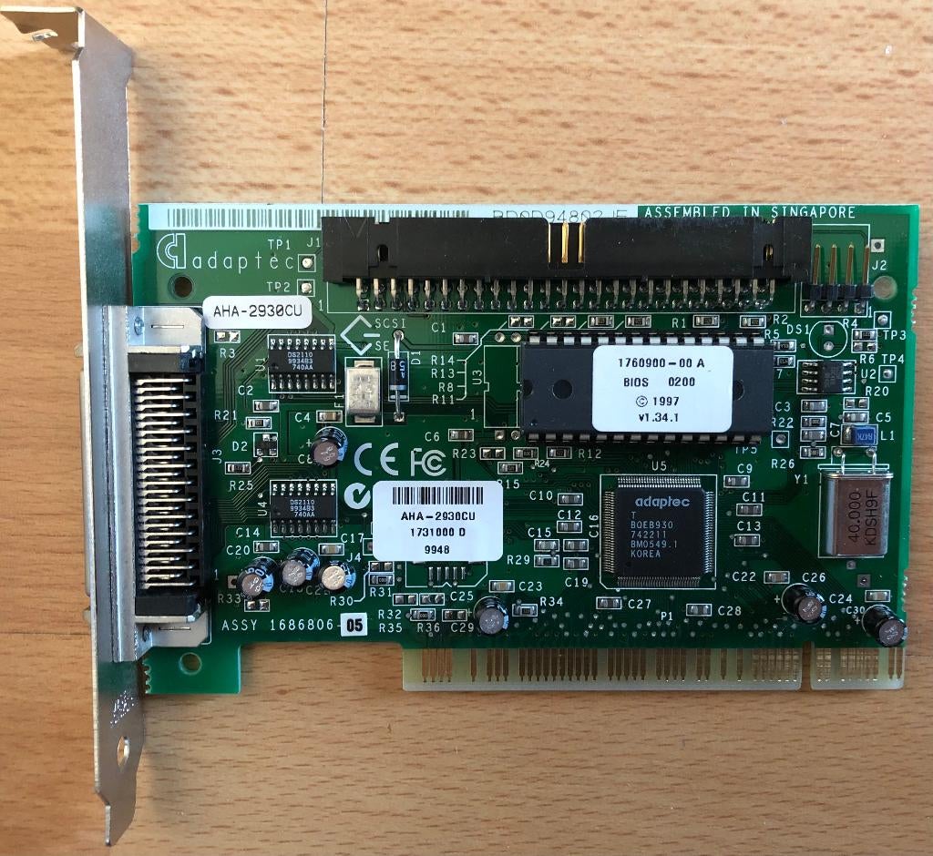 Adaptec AHA-2930CU Scsi controller PCI (NIEUW), Computers en Software, Harde schijven, Nieuw, Desktop, Intern, SCSI, Ophalen