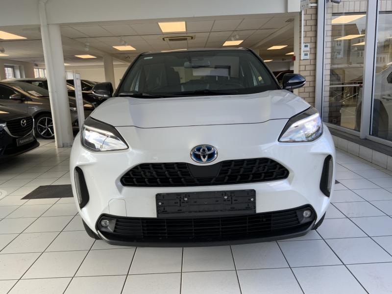 Toyota Yaris Cross Dynamic Plus Bi-Tone, Automaat, https://public.car-pass.be/vhr/d930ef55-9024-4802-89c8-aba8e747b32f, Euro 6