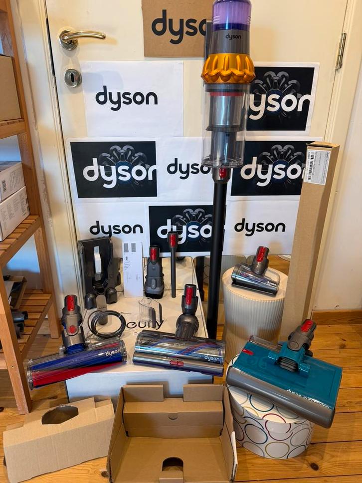 Dyson V15 Submarine en parfait état proche su neuf, Electroménager, Aspirateurs, Comme neuf, Aspirateur, Réservoir, Enlèvement ou Envoi