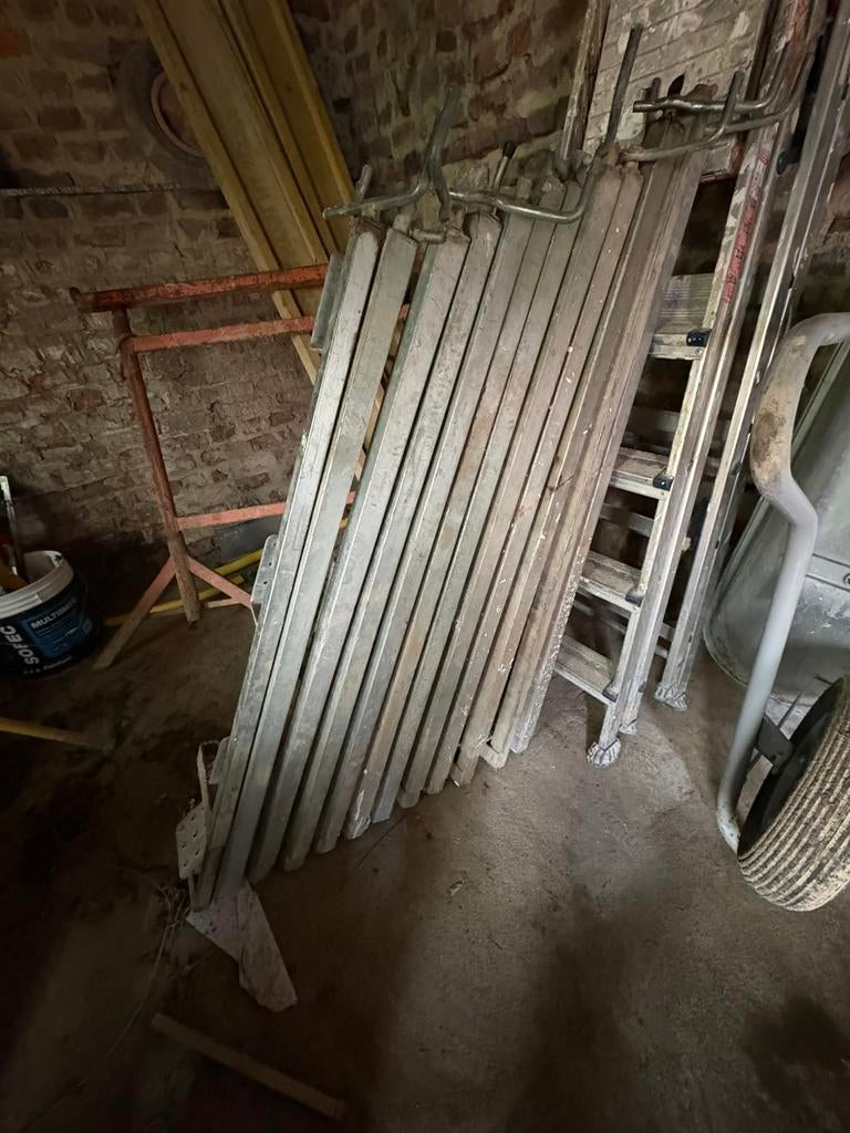 Gegalvaniseerde vangrail voor bouwplaatsen, Doe-het-zelf en Bouw, Ophalen, Zo goed als nieuw