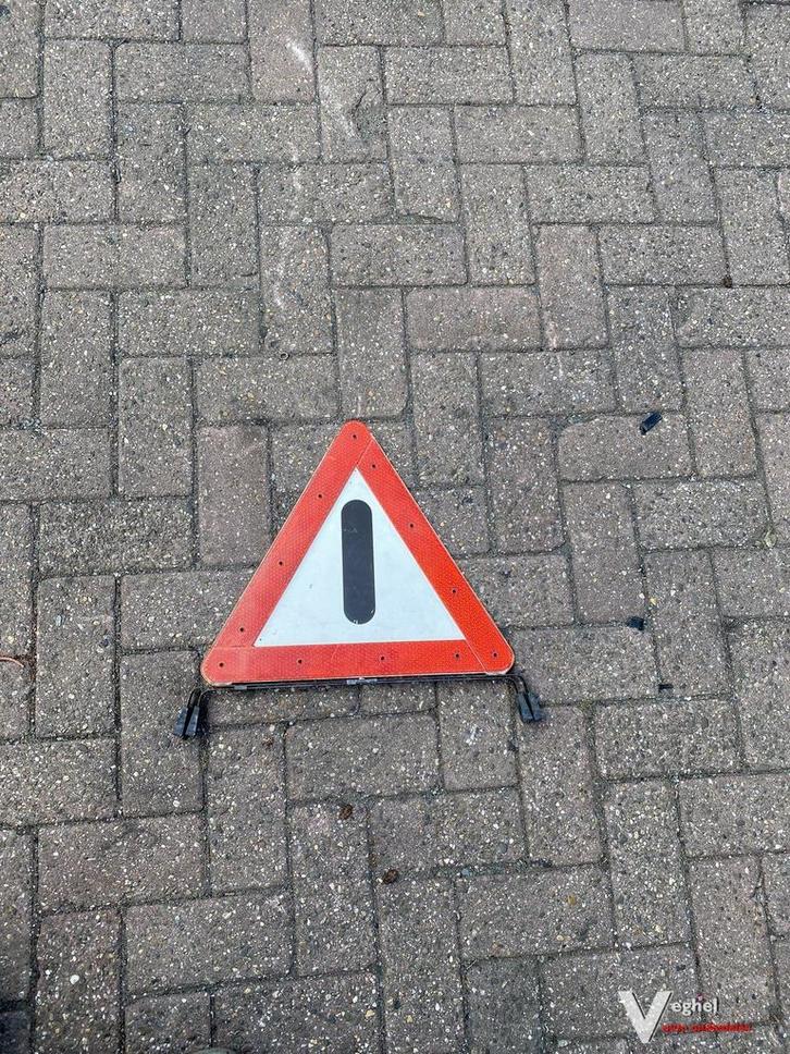 Mercedes oldtimer gevarendriehoek, Auto diversen, Auto-accessoires, Gebruikt, Ophalen of Verzenden