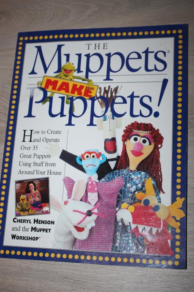 The Muppets Make Puppets , Engelstalig boek 1994, Verzamelen, Disney, Zo goed als nieuw, Overige typen, Overige figuren, Ophalen of Verzenden