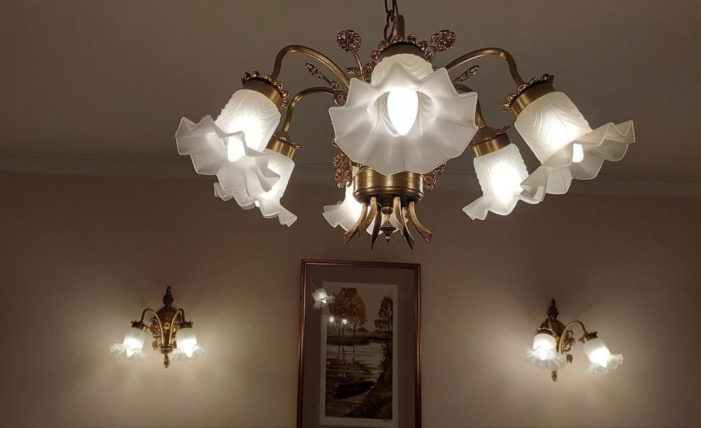 Luchter en 2 wandlampen (prijs is voor de 3 stuks), Ophalen, Glas