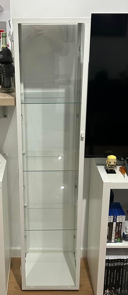 Vitrines blaliden ikea, Enlèvement, Comme neuf