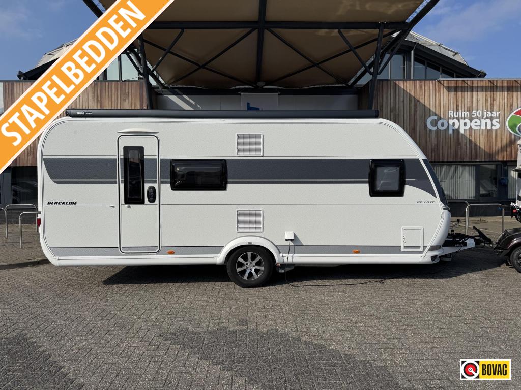 Hobby Excellent Edition 560 KMFE, Caravanes & Camping, Caravanes, jusqu'à 6, 1250 - 1500 kg, Banquette en rond, Hobby, Lit dans la longueur