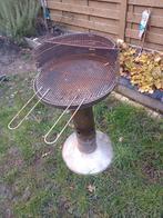 Barbecue 50 ongeveer, Ophalen