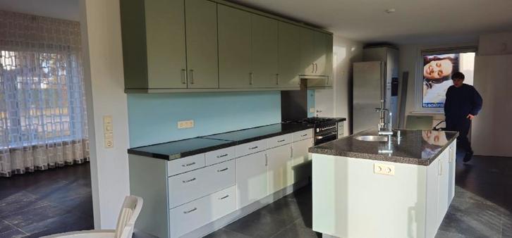 Cuisine complète.    ‼️ livraison à domicile‼️, Maison & Meubles, Cuisine | Cuisines complètes, Gris, Avec îlot, Enlèvement