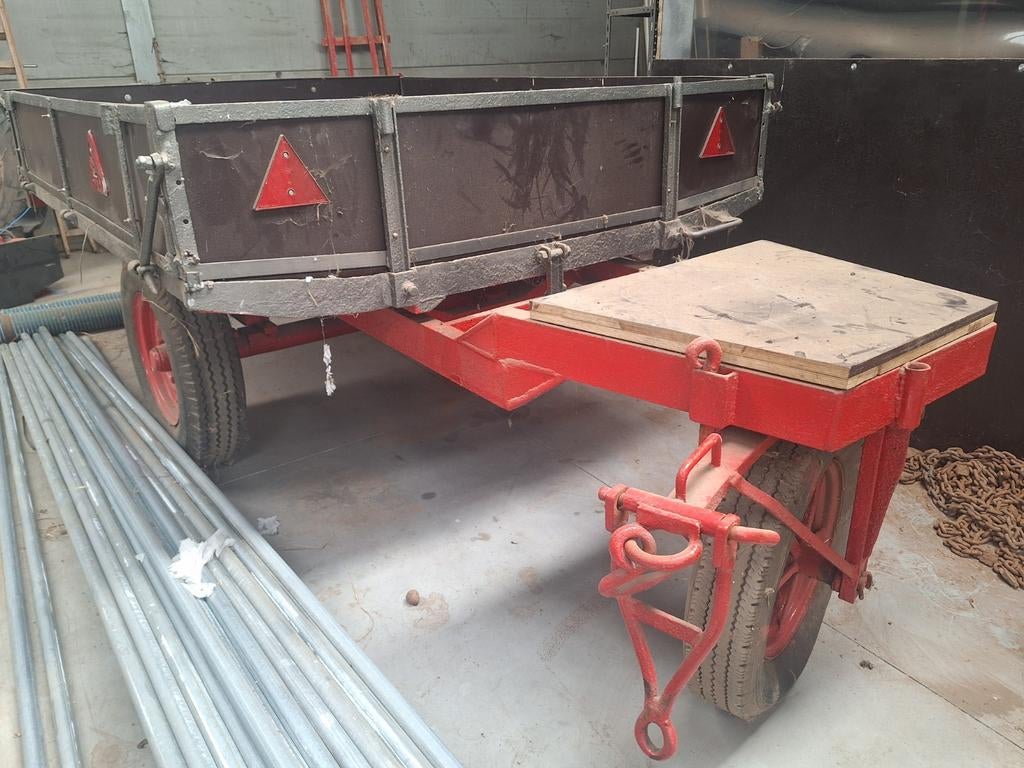 Aanhangwagen voor tracktor, Ophalen