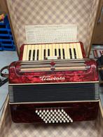 Taviata piano-accordeon., Musique & Instruments, Enlèvement