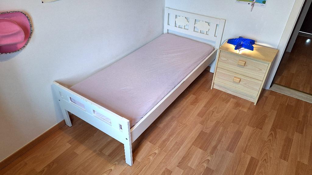 Lit pour enfant, 70 à 85 cm, Utilisé, 140 à 160 cm, Enlèvement