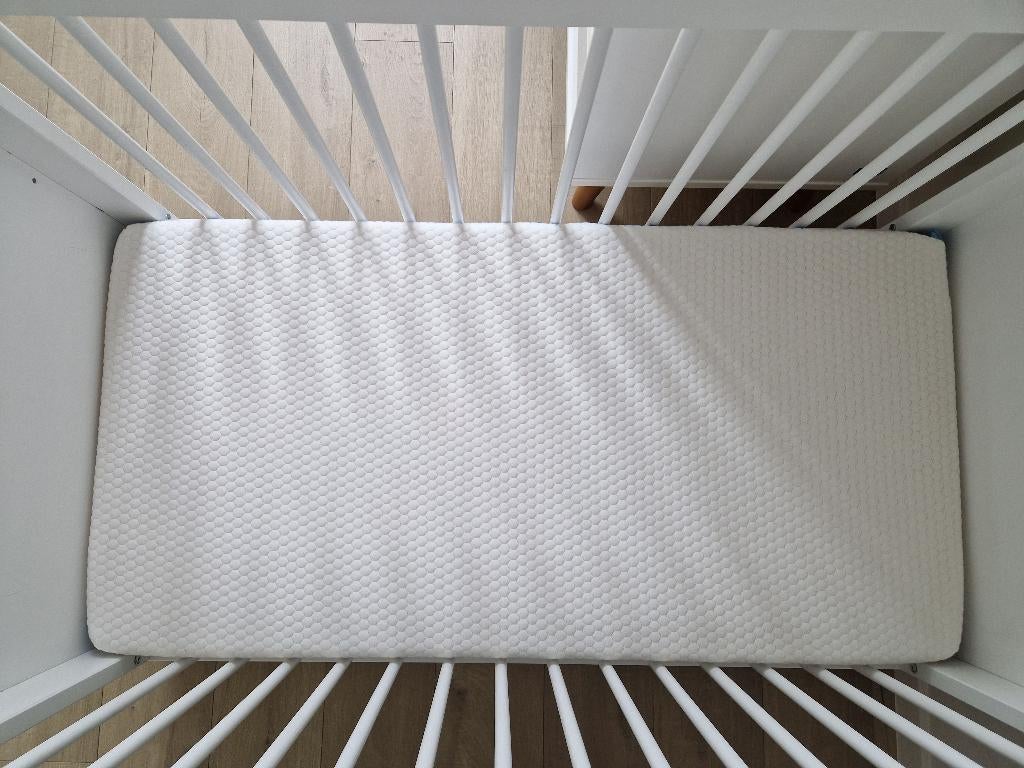 Aerosleep matras + 3D beschermer 60x120cm, Matelas, Moins de 70 cm, Comme neuf, Enlèvement