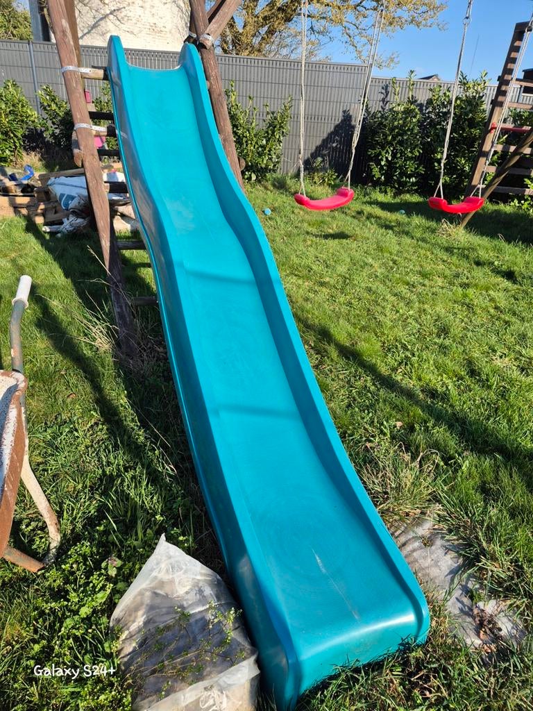 Toboggan + 2 assises balançoires, Enfants & Bébés, Jouets | Extérieur | Aires de jeux, Enlèvement ou Envoi, Utilisé, Toboggan