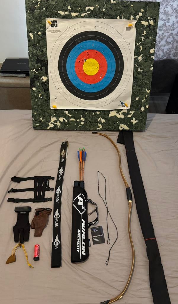 l’arc Buck Trail — 30 lbs — Comme neuf, Sports & Fitness, Tir à l'arc, Enlèvement, Comme neuf, Arc recurve