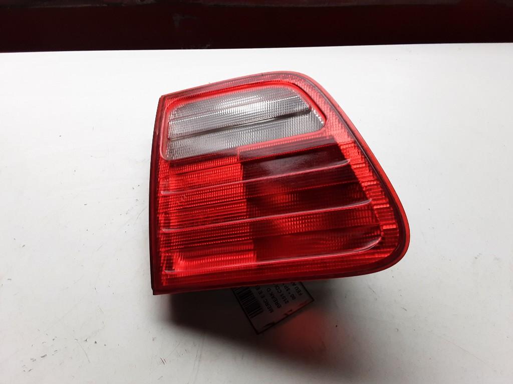 ACHTERLICHT LINKS ACHTERKLEP E Combi (S210) (A2108202364), Gebruikt, Mercedes-Benz, Mevr. I. Hauben, Rue de l'Espoir 34 34
4030  GRIVEGNÉE, BE