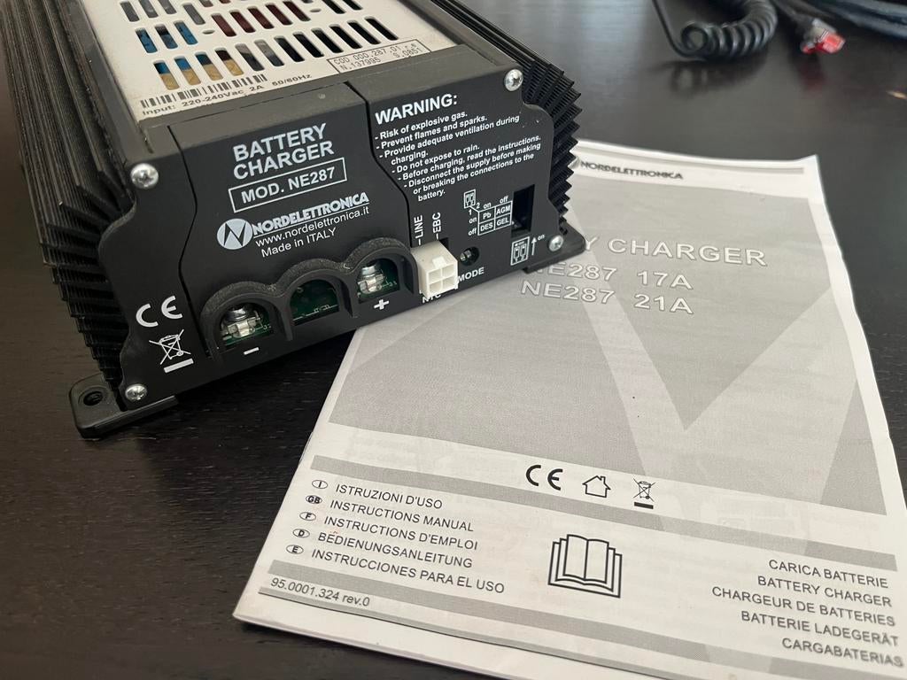 Nordeletronica MOD. NE287 - 17A - AGM accu lader, Enlèvement ou Envoi, Comme neuf